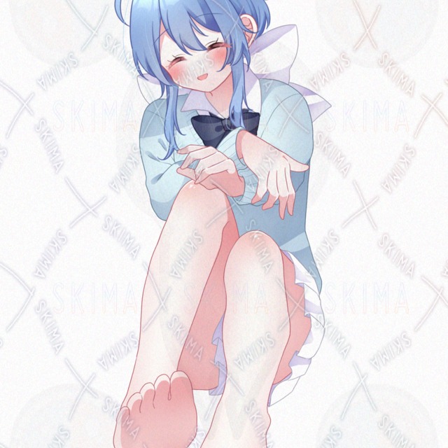 Image 6 of Barefoot High School Girl with Short Hair