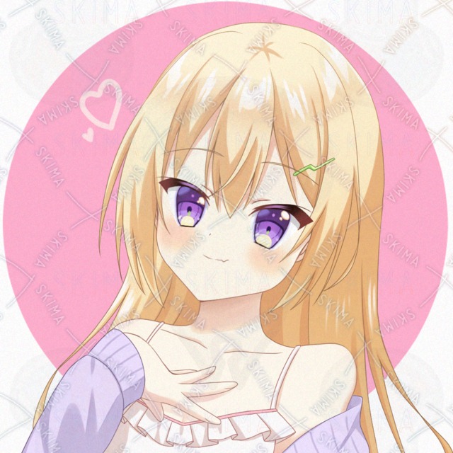 リラックススタイルな金髪の女の子