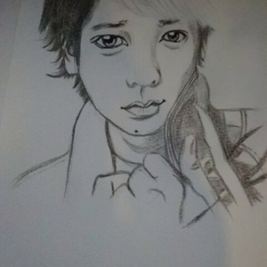 芸能人、アニメイラストレーター