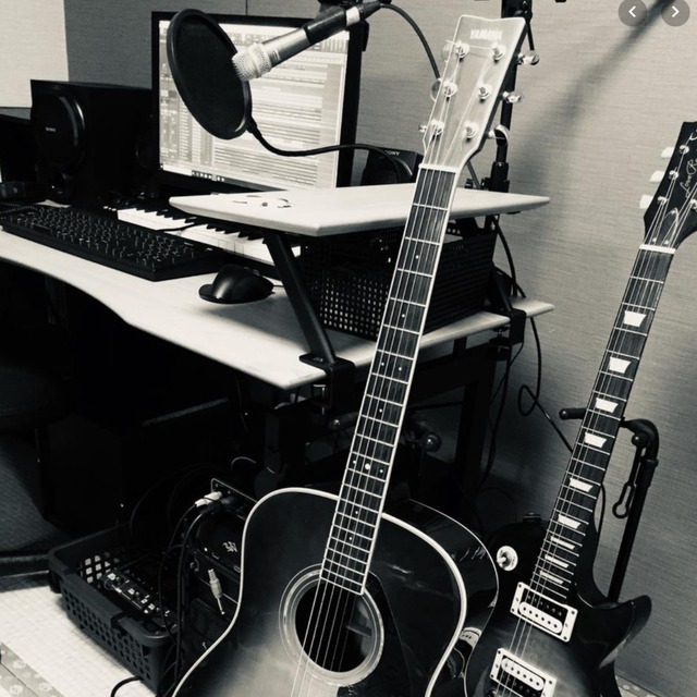 プロ技術で歌を華やかに魅せます！まずはサンプルをご覧ください