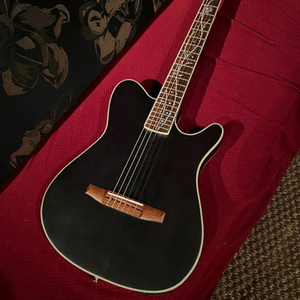 打ち込みギターを生演奏にします